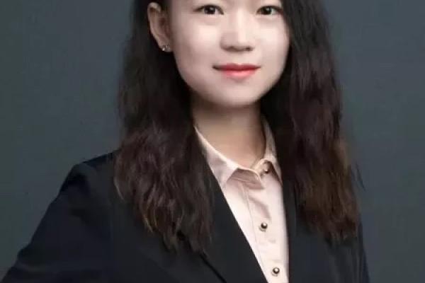 Headshot of Xiaoyue Yang