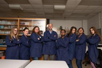 8 Researcher in lab coats