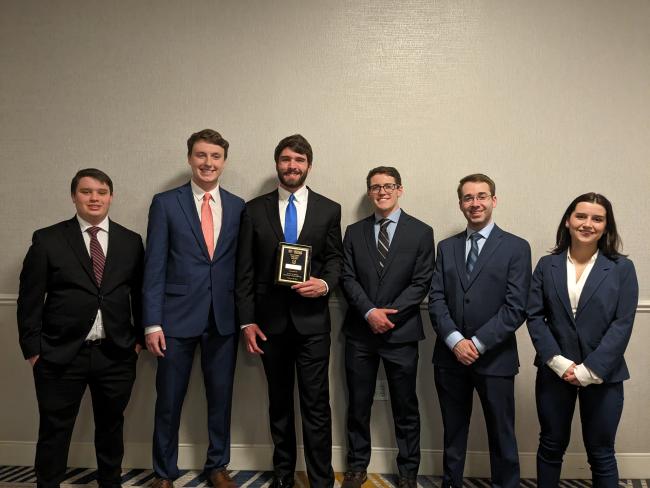 L to R: Caleb Ratliff, Jon Reynolds, Nathan Kelley, Waylon Martin, Kevin Sanders and Ruby Jost.