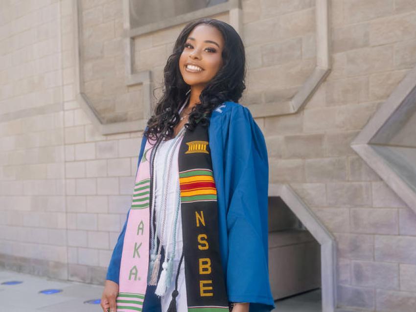 Jayla McCoy graduation photo