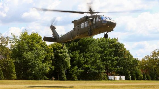 Blackhawk landing on campus