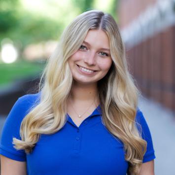 Sydney headshot